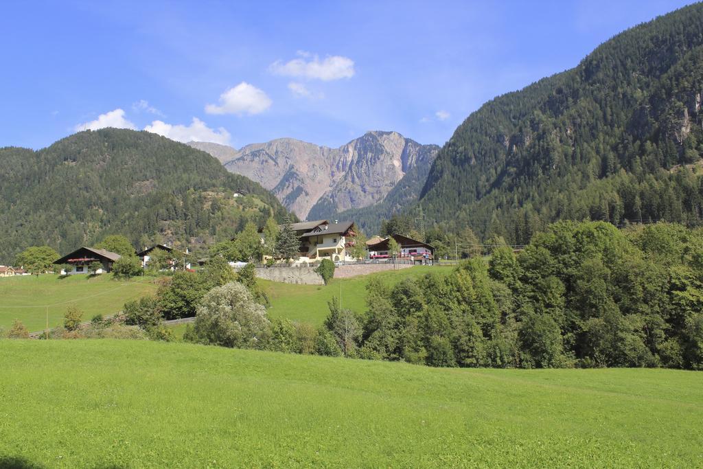 Gasthof Bundschen Sarentino Bagian luar foto