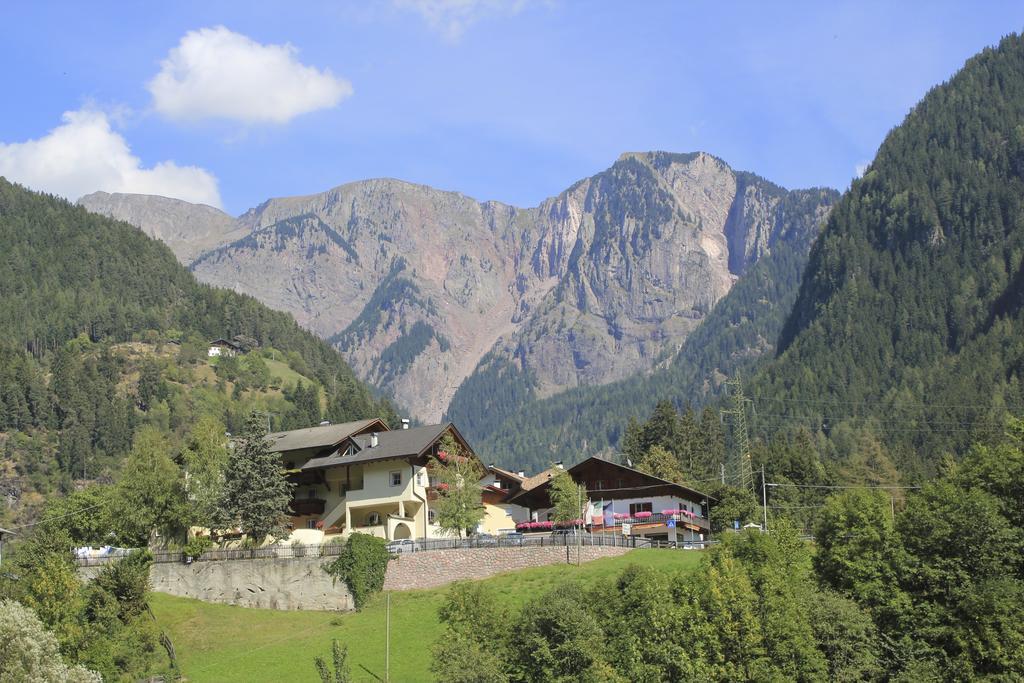 Gasthof Bundschen Sarentino Bagian luar foto